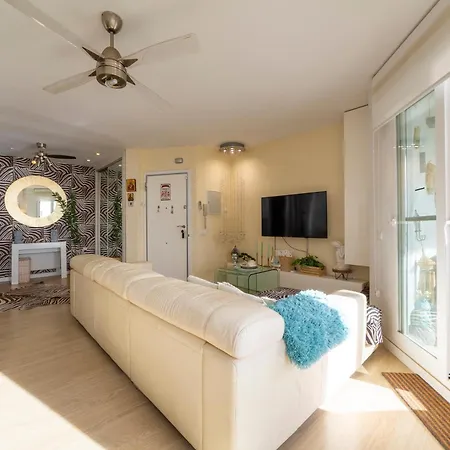 Ocean Views, Paseo Maritimo Apartamento *