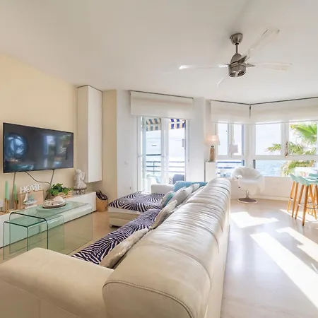 Ocean Views, Paseo Maritimo Daire *